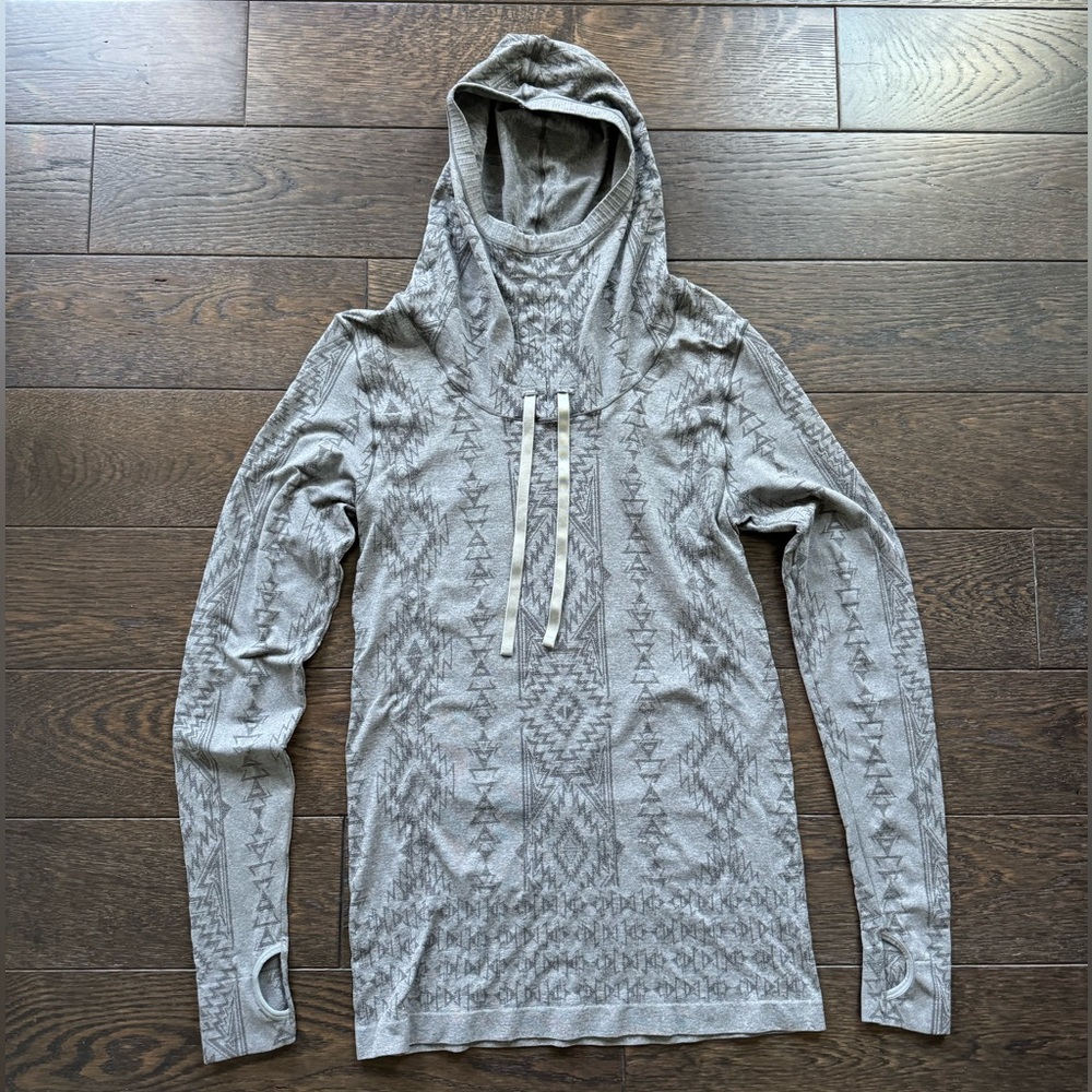 Long sleeve athleisure top